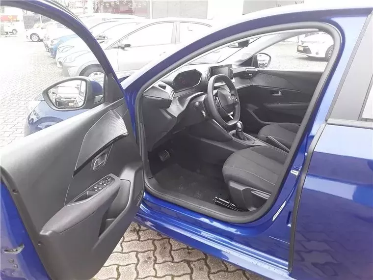 Peugeot 208 Azul 7