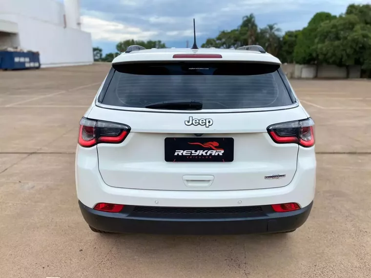 Jeep Compass Branco 8