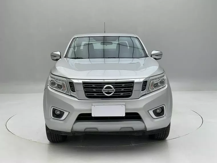 Nissan Frontier Prata 3