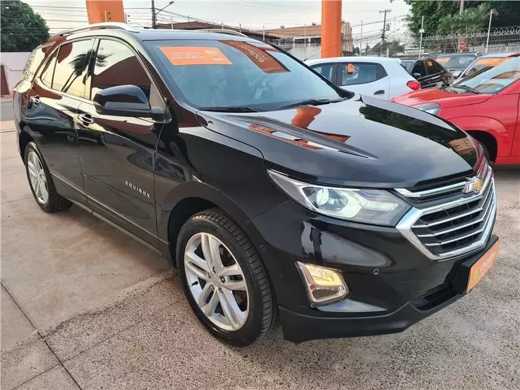 Chevrolet Equinox Preto 4