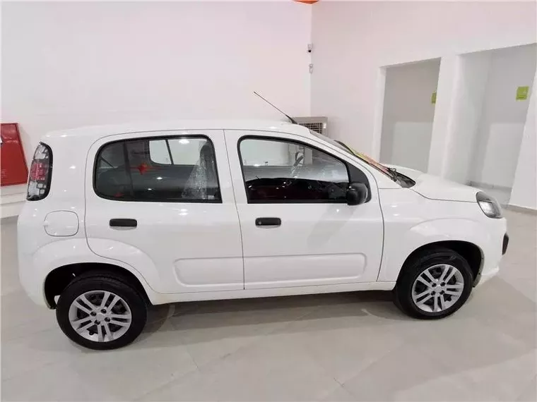 Fiat Uno Branco 7