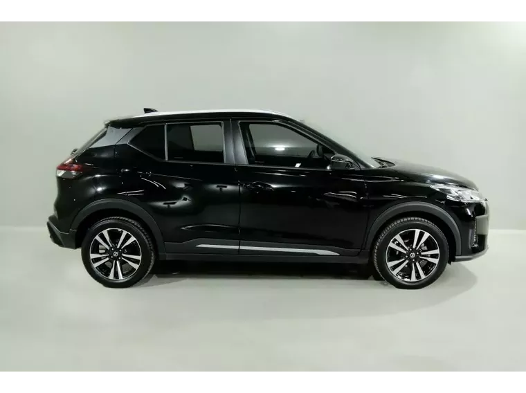 Nissan Kicks Preto 9