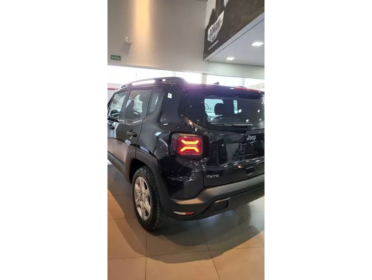 Jeep Renegade Preto 9