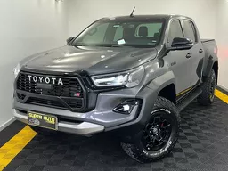 Toyota Hilux SW4