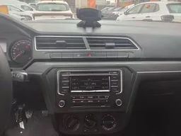 Volkswagen Voyage