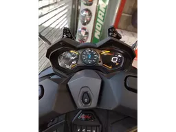 Kymco AK