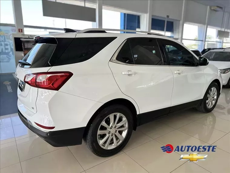 Chevrolet Equinox Branco 8