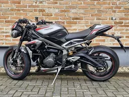 Triumph Street Triple