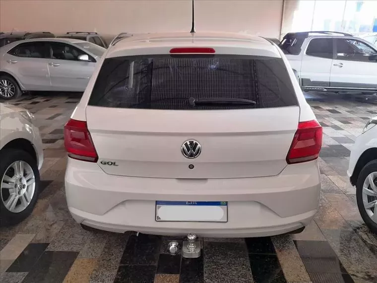 Volkswagen Gol Branco 8