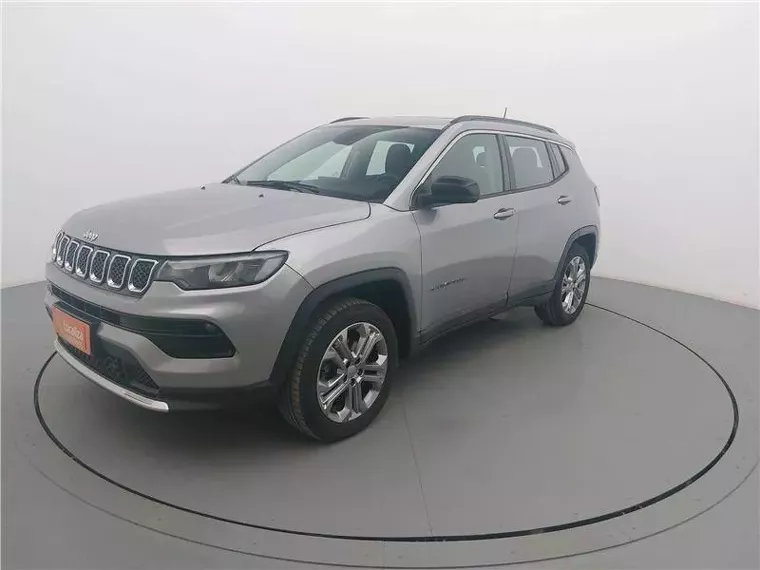 Jeep Compass Prata 17