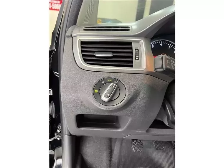 Volkswagen Fox Preto 16