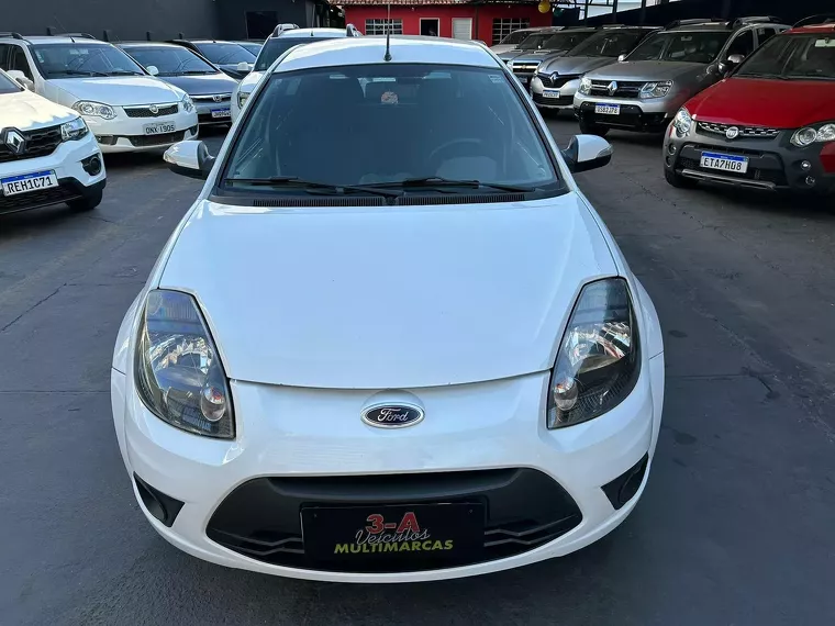 Ford KA Branco 5