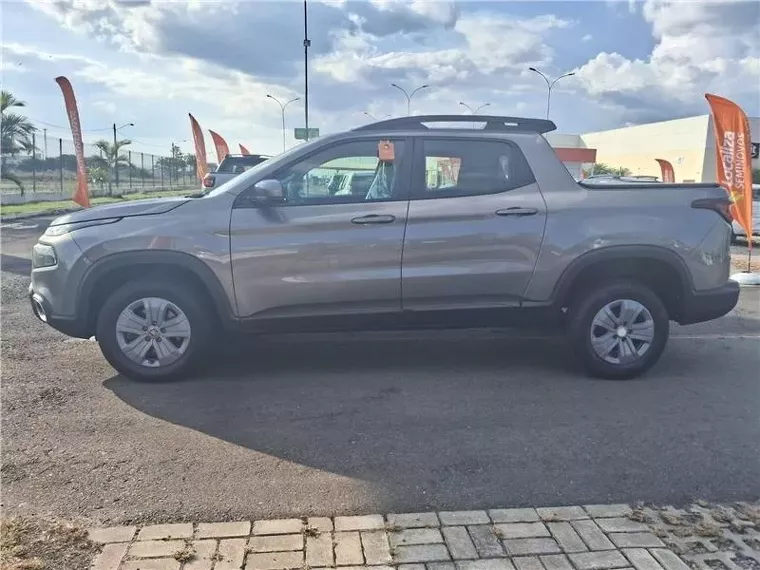 Fiat Toro Cinza 6