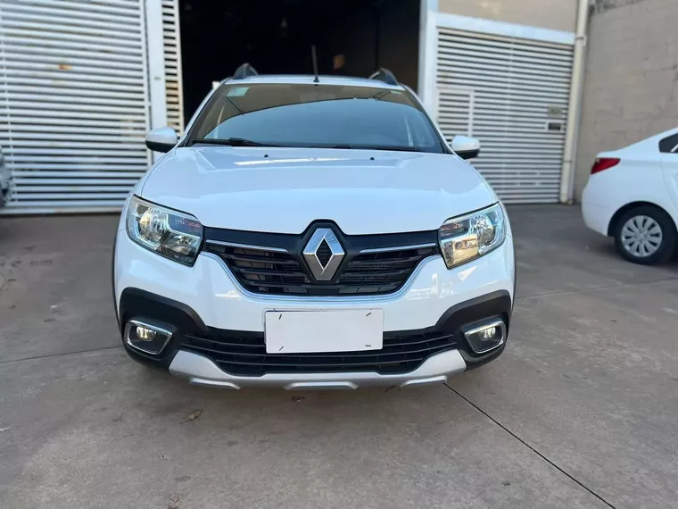 Renault Sandero Branco 4