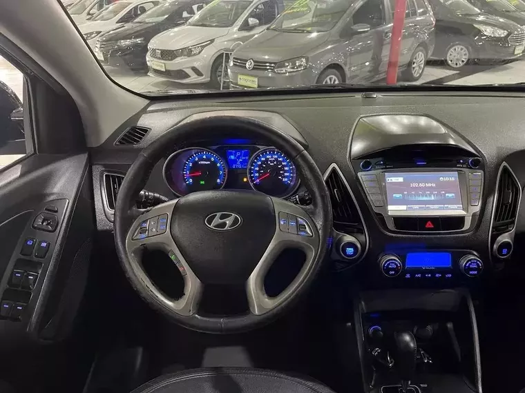 Hyundai IX35 Preto 17