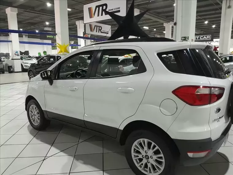 Ford Ecosport Branco 7