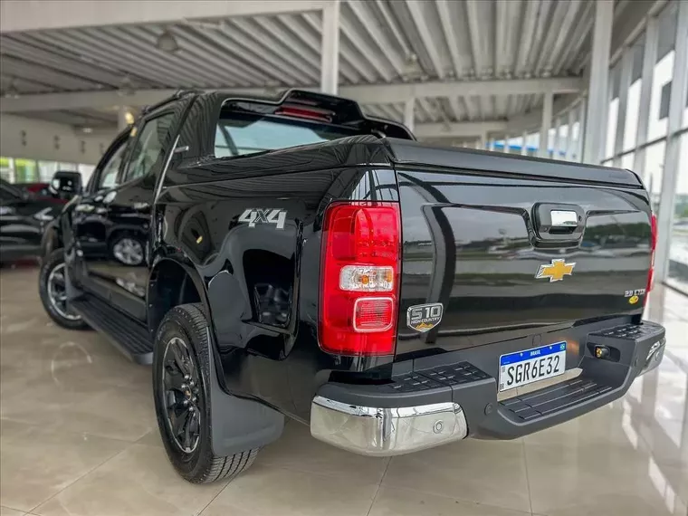 Chevrolet S10 Preto 3