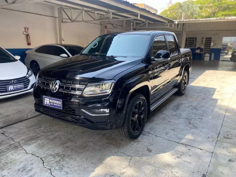 Volkswagen Amarok Preto 2