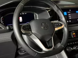Volkswagen Taos