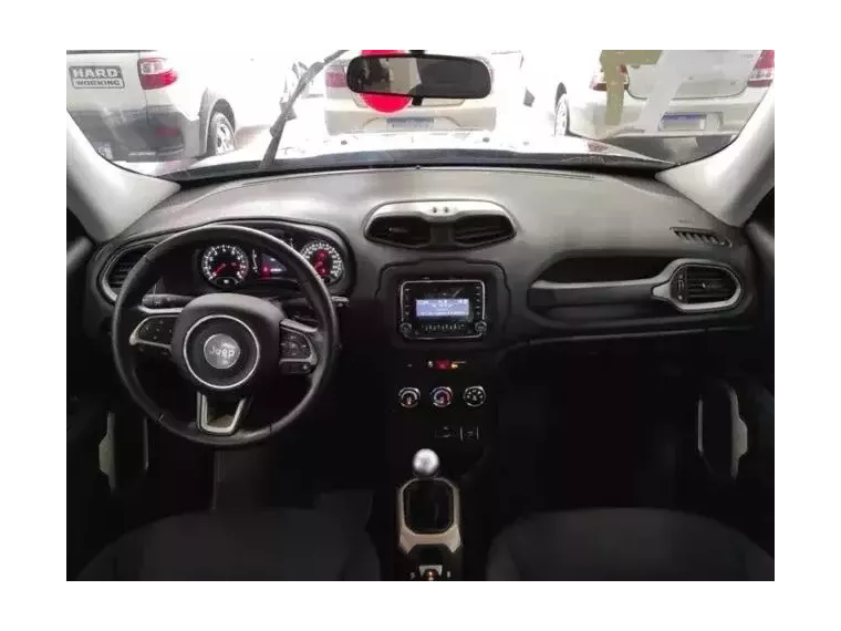 Jeep Renegade Preto 9