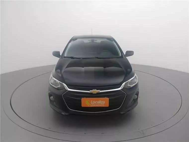 Chevrolet Onix Preto 3