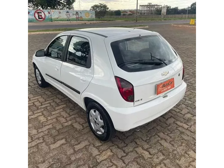 Chevrolet Celta Branco 7