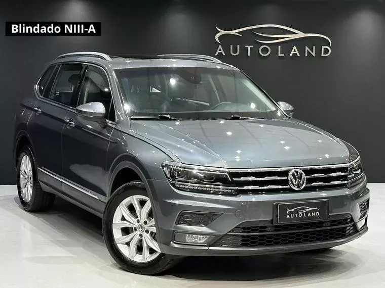 Volkswagen Tiguan Cinza 1