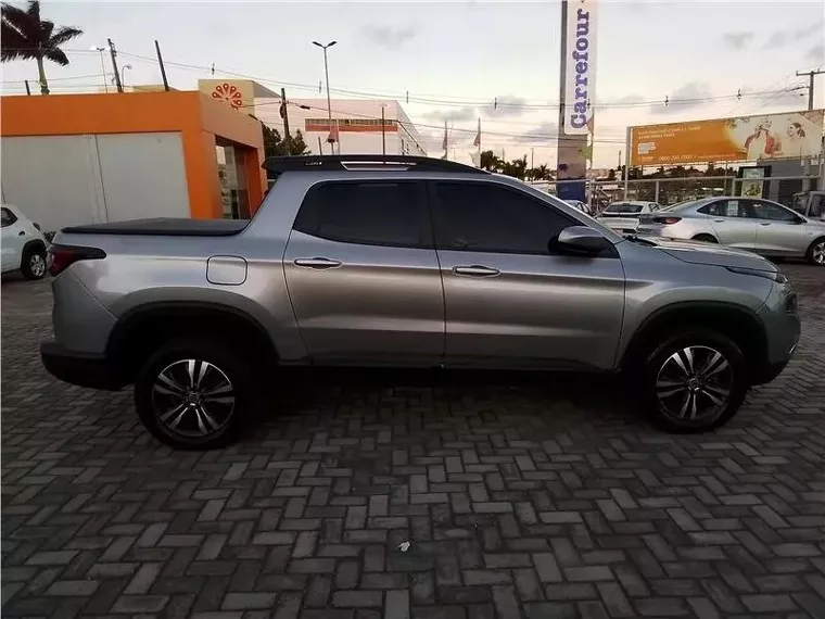 Fiat Toro Prata 8