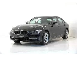 BMW 320i