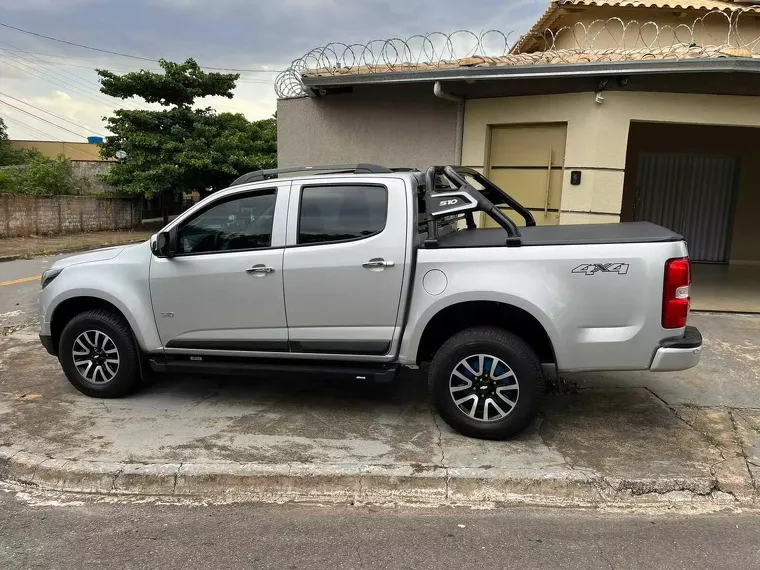 Chevrolet S10 Prata 3