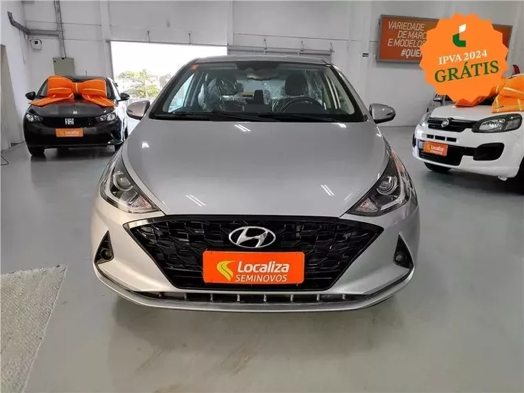 Hyundai HB20 Prata 1