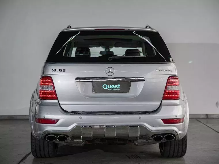 Mercedes-benz ML 63 AMG Prata 15