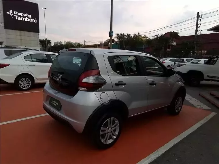 Fiat Mobi Prata 8