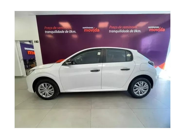 Peugeot 208 Branco 4