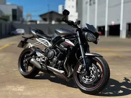 Street Triple