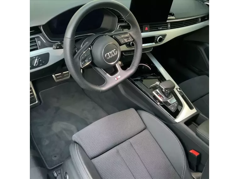 Audi A4 Branco 16