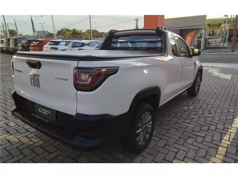 Fiat Strada Branco 2