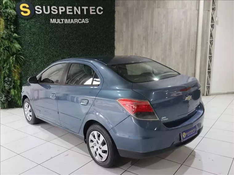 Chevrolet Prisma Azul 4