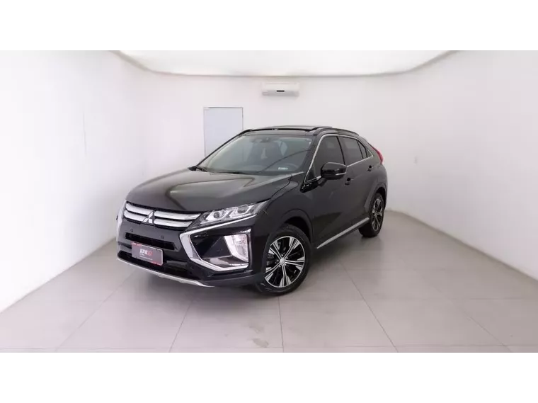 Mitsubishi Eclipse Cross Preto 12