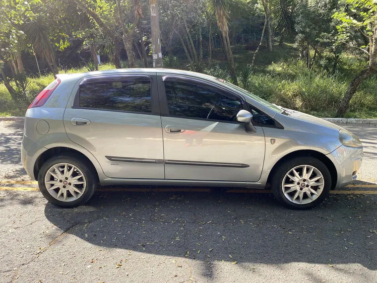 Fiat Punto Cinza 17