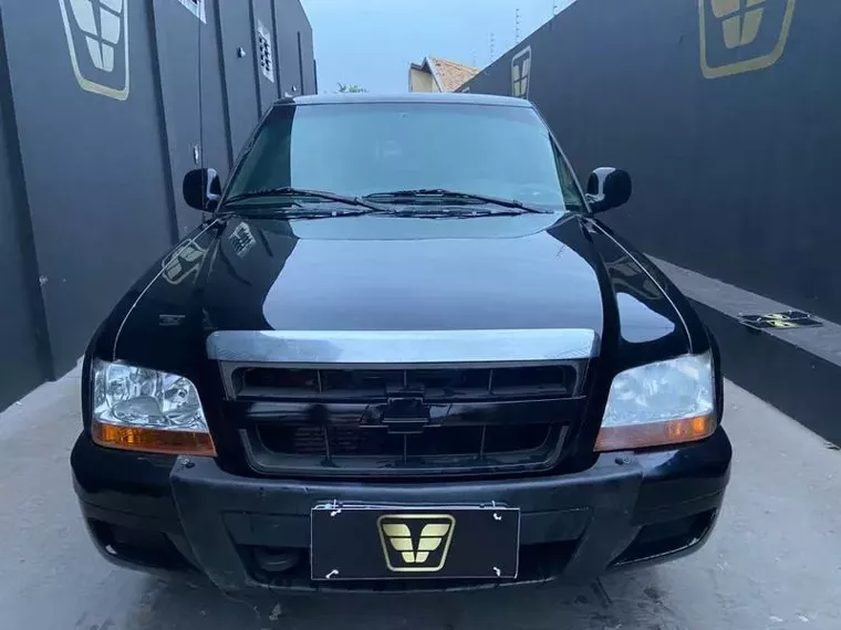 Chevrolet S10 Preto 8