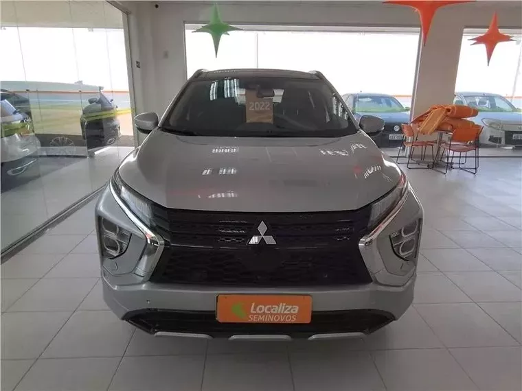 Mitsubishi Eclipse Cross Prata 5