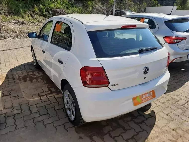 Volkswagen Gol Branco 8