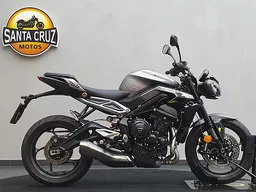Street Triple