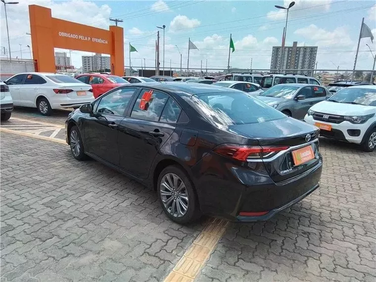 Toyota Corolla Preto 7