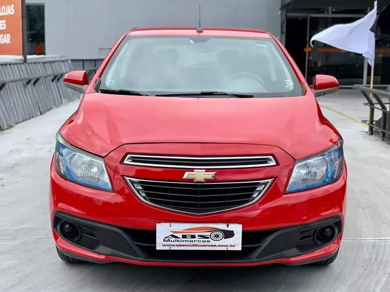 Chevrolet Onix Vermelho 18