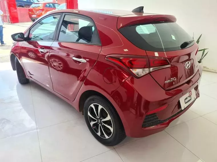 Hyundai HB20 Vermelho 12