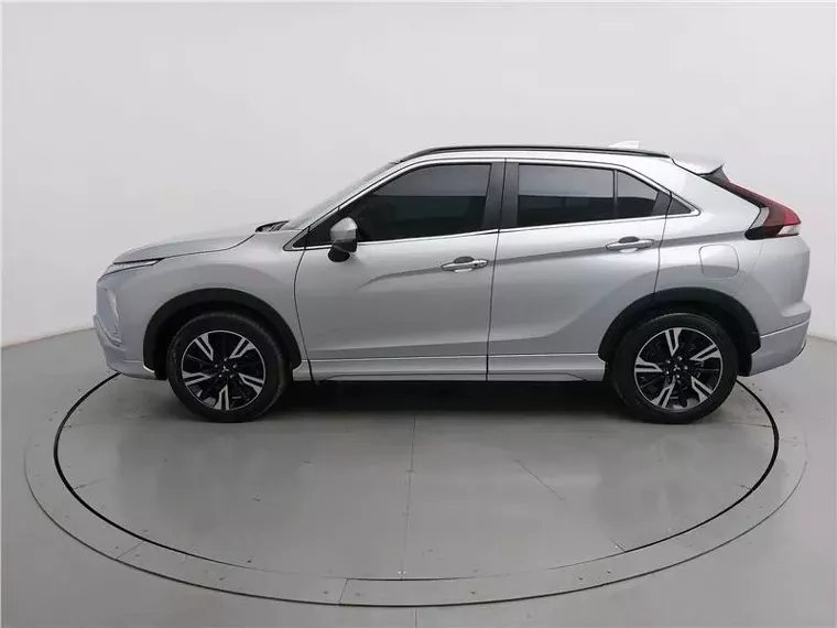 Mitsubishi Eclipse Cross Prata 7