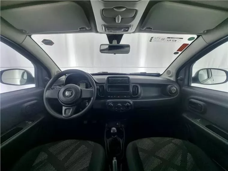 Fiat Mobi Prata 6