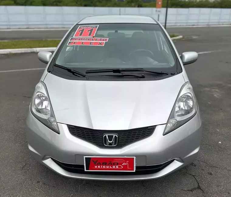 Honda FIT Prata 6